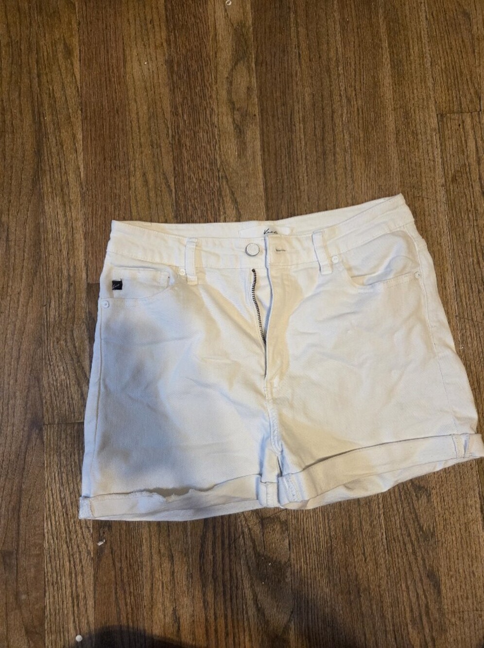 KanCan White Denim Shorts